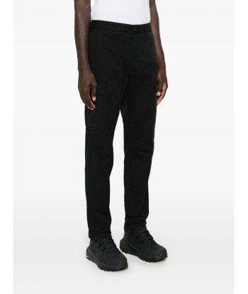 Stone Island - Pantalon cargo regular tapered noir sur le site 