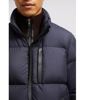 MONCLER- Doudoune courte Besbre en stock