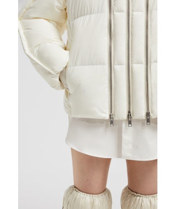 MONCLER X WILLOW SMITH -Doudoune courte Jayel en stock