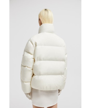 MONCLER X WILLOW SMITH -Doudoune courte Jayel en stock