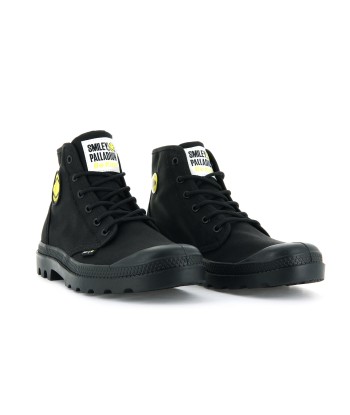 77079-008-M | SMILEY ® PAMPA HI BE KIND | BLACK/BLACK d'Europe débarque